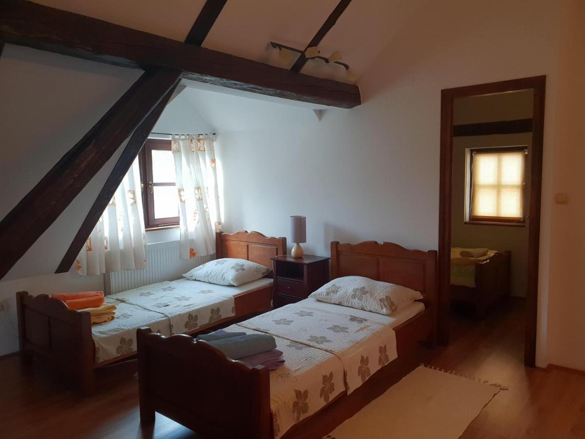 Seoski Turizam Sumak Miljana Exteriör bild